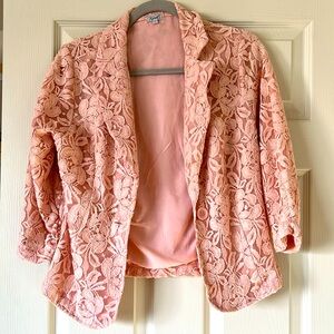 Size L Kismet lace blazer